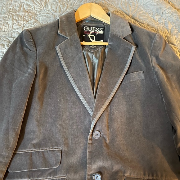 Men’s Guess Velvet Grey Coat Size Medium - Picture 2 of 5